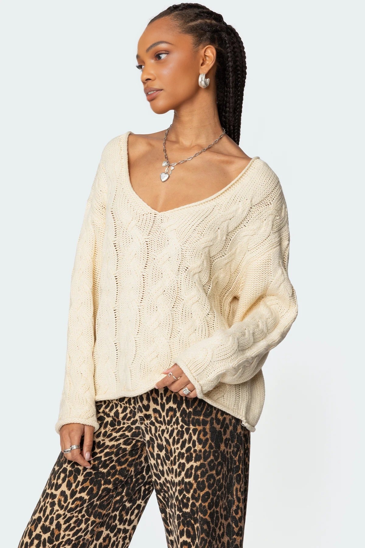 Oversized Knit V-neck Cable Sweater